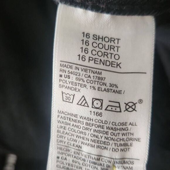 Old Navy Women's Size 16 Short Black High Rise Straight Jeans - Picture 6 of 6